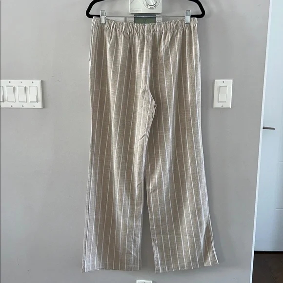 Gentle Fawn Finley Pant in Linen Stripe - Picture 5 of 10